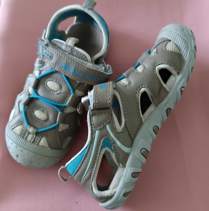 Sapatos  diversos 8€