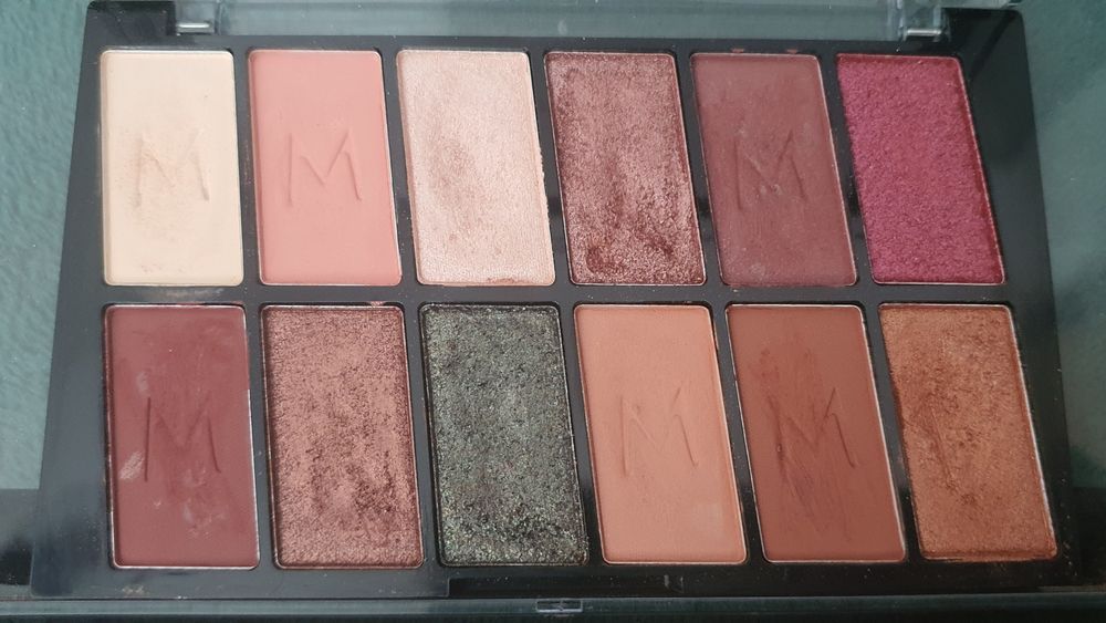 Duży zestaw cieni do powiek dwie paletki 30 kolorów!