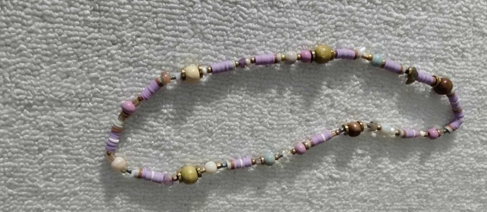 śliczne koraliki , długość 52 cm