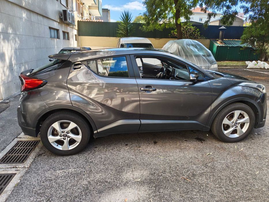 Toyota CH-R 2019