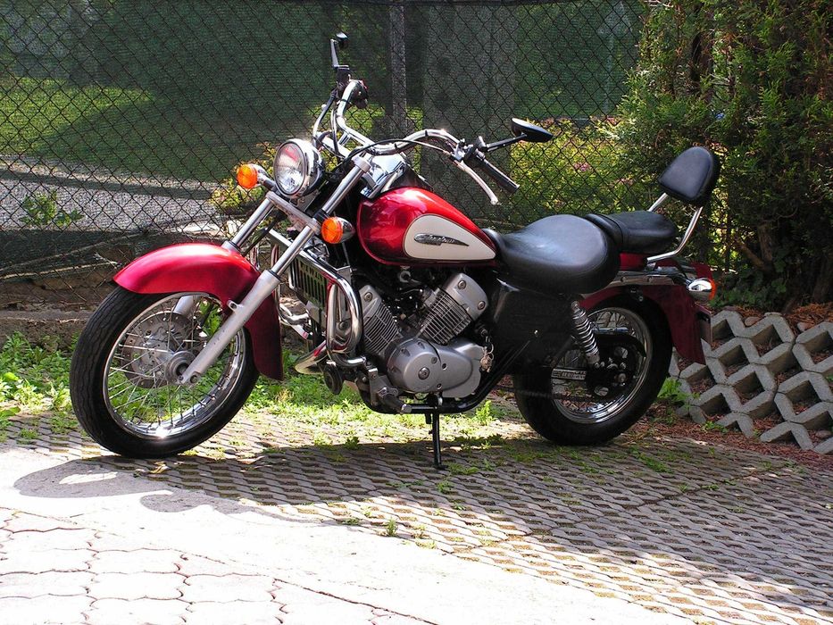 HONDA SHADOW 125 varadero kategoria  B  2000r. JAPONIA