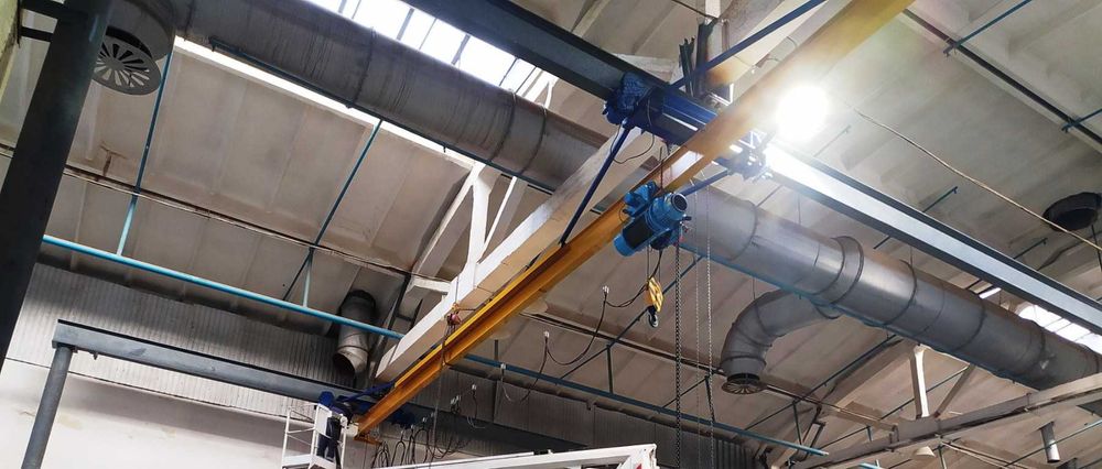 Кран балка 5т підвісна 22,5м із Болгарським тельфером