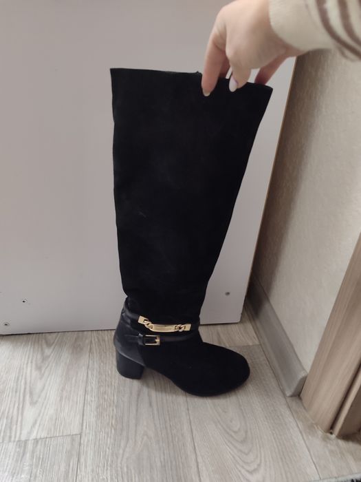 Сапоги зимові жіночі на каблуку