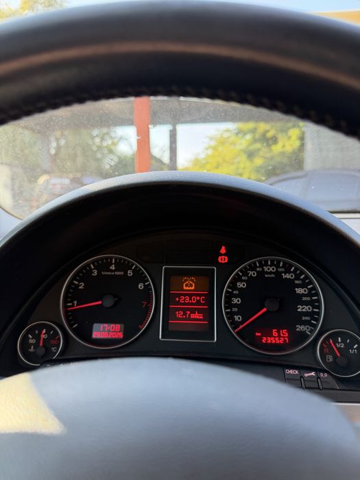 Audi A4 2005 VIN WAUZZZ8E25A571473 фото оголошення 3 з 8