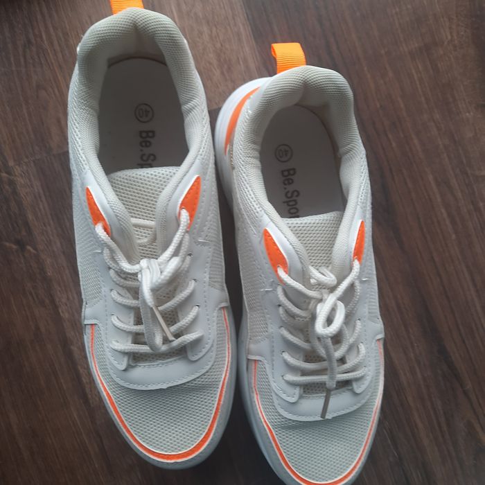 Sneakersy rozmiar 40