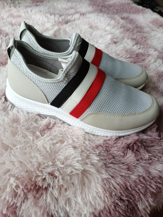 Damskie obuwie wsuwane buty sportowe trampki rozmiar 40