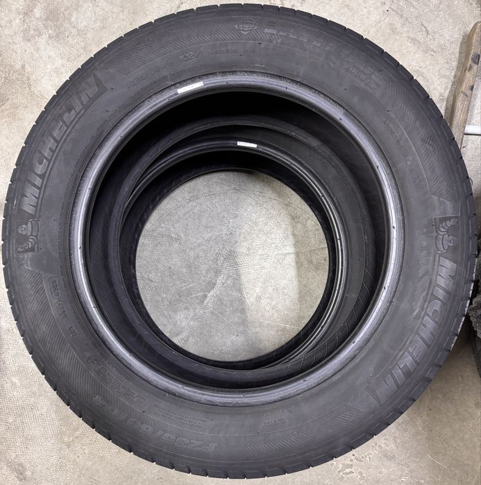 Продам покрышки Michelin в размере 235.60.R18 2020г (лето)