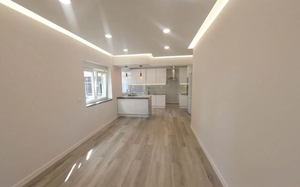 Moradia T3 à venda em Almada, Cova da Piedade, Pragal e Cacilhas, €385.000