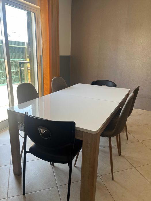 Sala : Mesa Extensível + 4 Cadeiras Conforama + movel TV