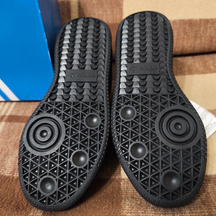 Нові кросівки adidas samba