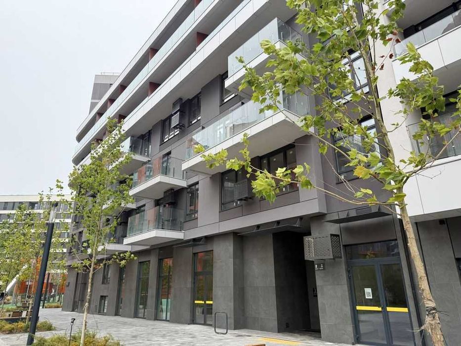 Велика 2-к квартира ЖК Республіка Respublika Республика