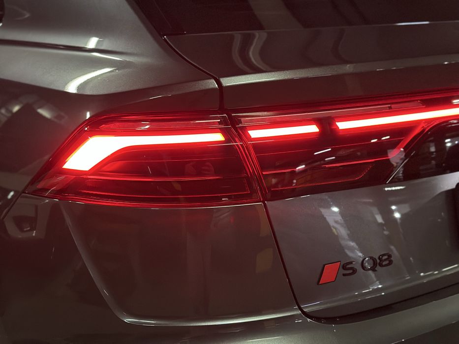 Продам Audi SQ8 2023