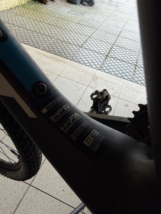 Bicicleta scott spark carbon btt