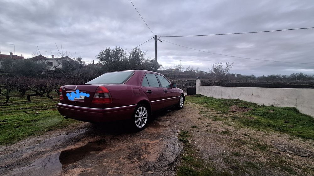 Mercedes-Benz w202 c180