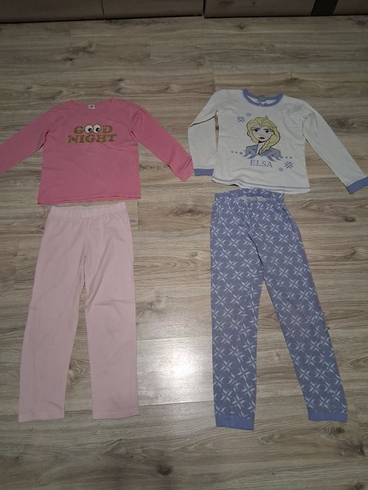 Zestaw piżam dla dziewczynki z długim rękawem 134, wiek 9 lat