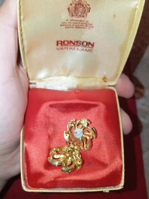 Brincos de senhora vintage