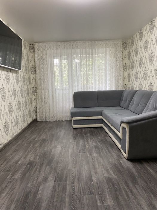 Сдаю в аренду по добово 2-кімнатну квартиру