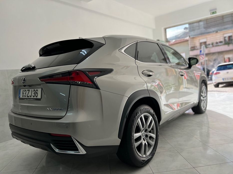 Lexus NX 300h Business