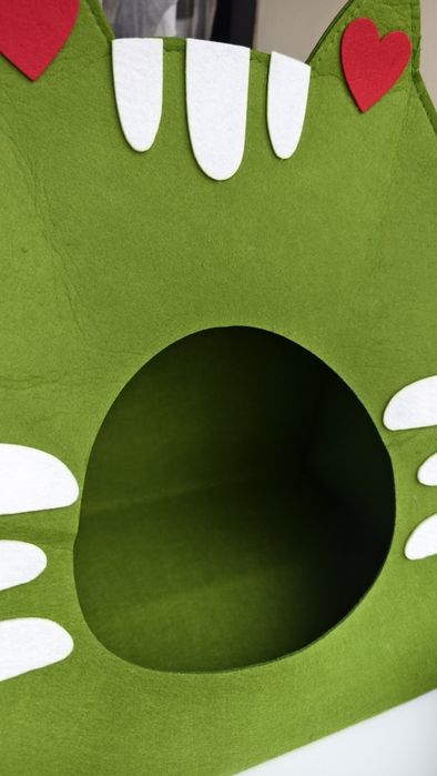 Будиночок  лежанка для котів