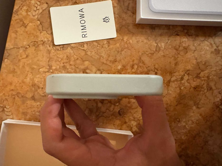 Capa Iphone 15 Pro - RIMOWA