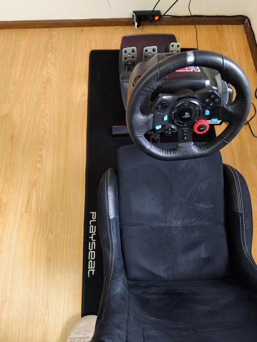 Vendo Logitech G29 + pedais