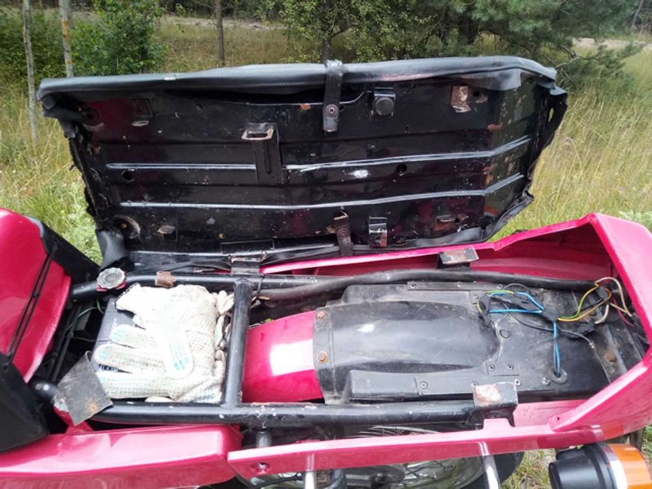 Боковий причеп -коляска бак бардачки  сидіння ява рама