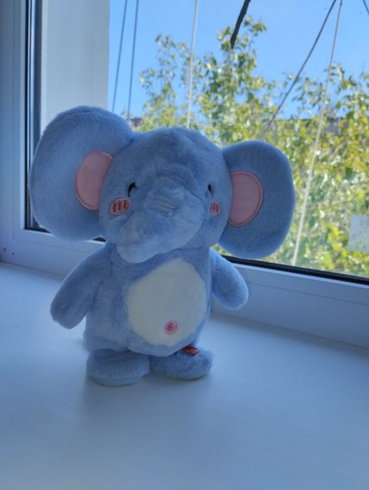 Інтерактивний слонік- повторюшка