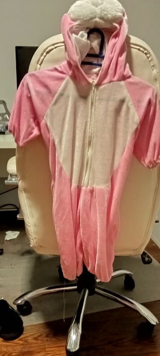 Vendo fatos carnaval / Haloween