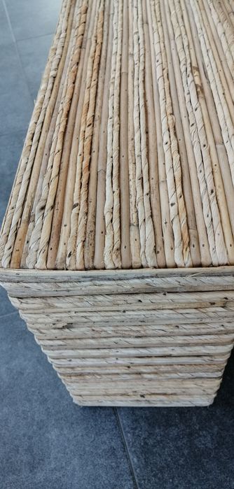 Mesa de apoio para jardim