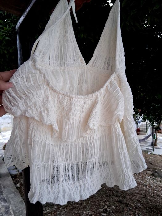 Calça Breskha,com top Pull&Bear.