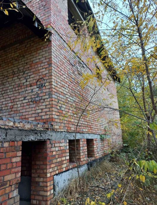 Продам недостроенный дом в Подгородном!!!