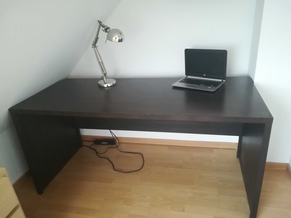 Duże biurko wenge ciemny brąz 160 x 70 cm używane