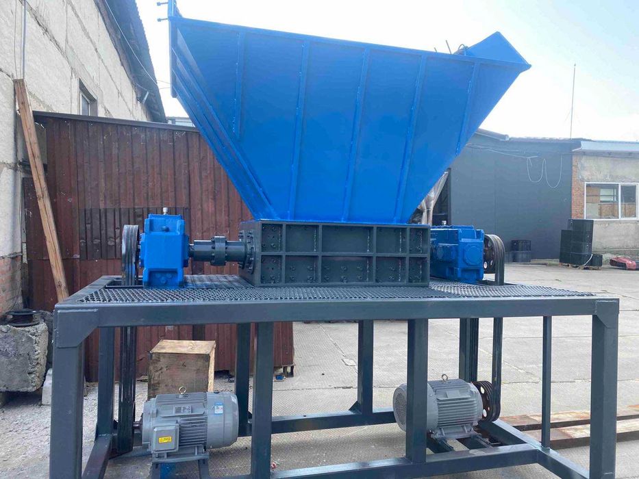 Rębak Kruszarka Szhreder Młyn Rozdrabniacz. Recykling (DR)