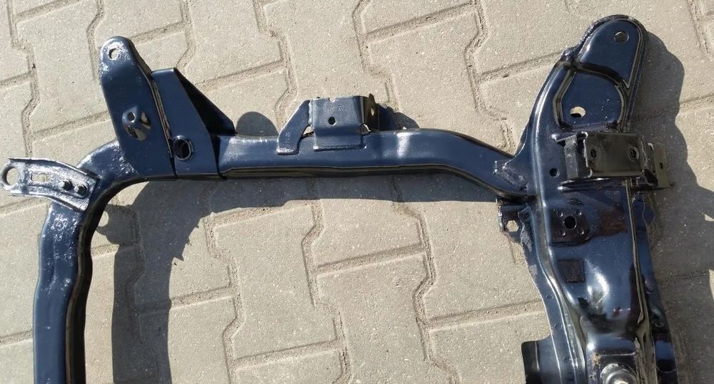sanki wózek kołyska belka przednia przód opel corsa c combo