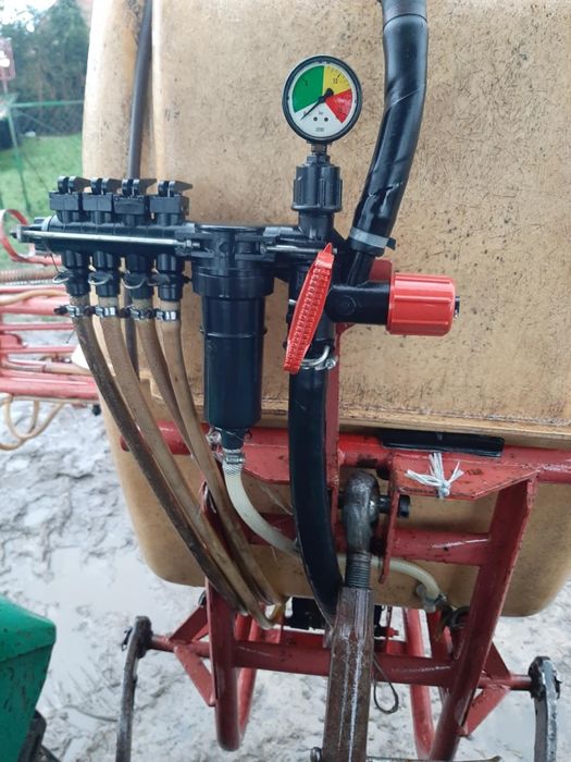 Sprzedam sieczkarnie do zielonek/do kukurydzy /rozrzutnik/opryskiwacz