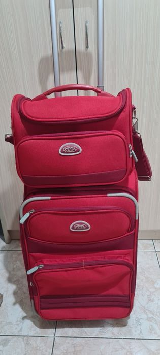 Mala viagem pequena com necessair.