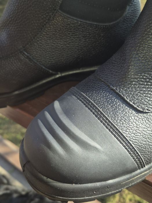 Buty spawalnicze antyelektrostatyczne