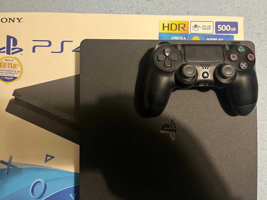 Playstation PS4 SLIM 500Gb (com 1 comando)