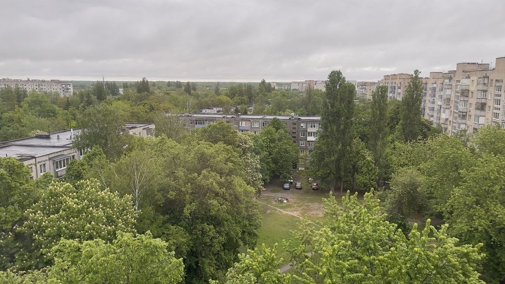 Продам 3-х кімнатну квартиру ринок Нива
