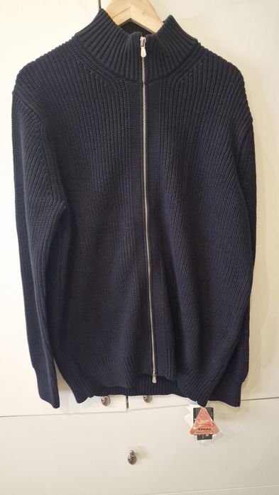 Высококачественный кардиган.н