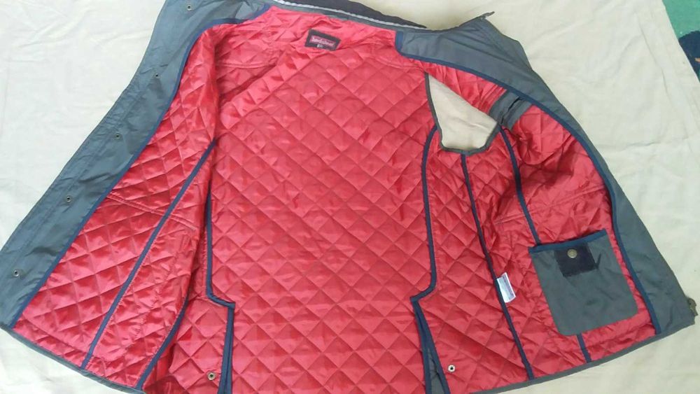 Жилетка чоловіча-нова- MIAN-XL; Hawkshead-L.