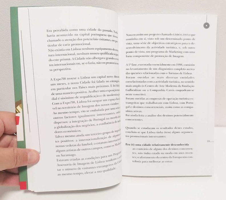 Schiu...Está Aqui Um Jornalista, de Luís Paixão Martins