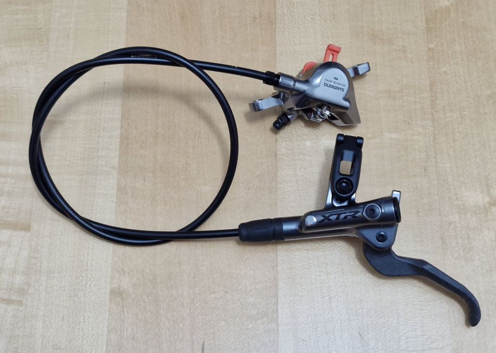 Par de travões Shimano XTR novos a estrear
