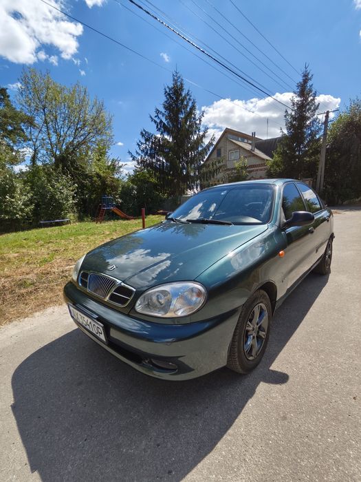 Daewoo Lanos SE  в гарному стані