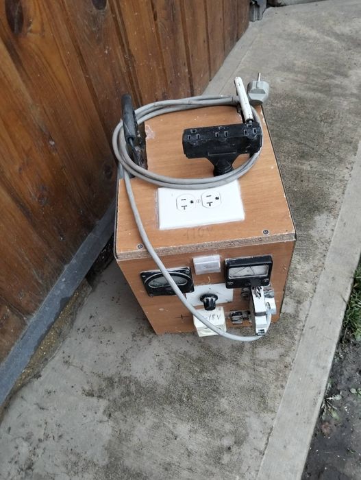 Понижувач напруги трансформатор