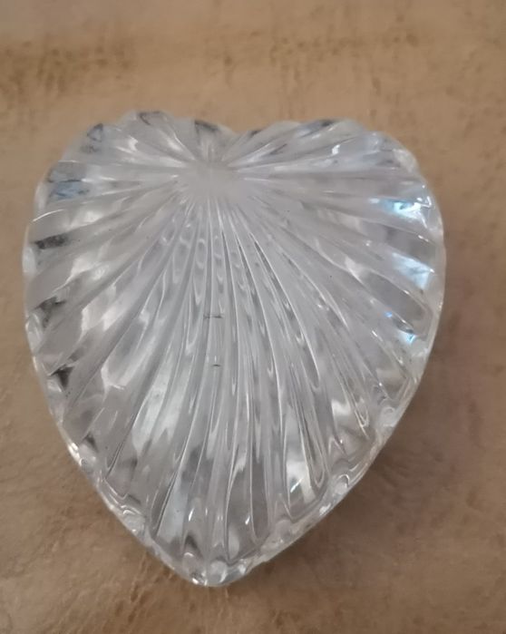 Peças de decoração diversa / cinzeiro / guarda jóias