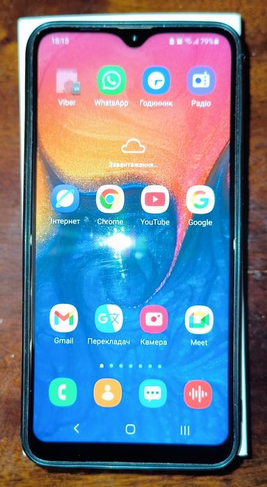 Продам Недорого мобільний Samsung A10 Б/В .