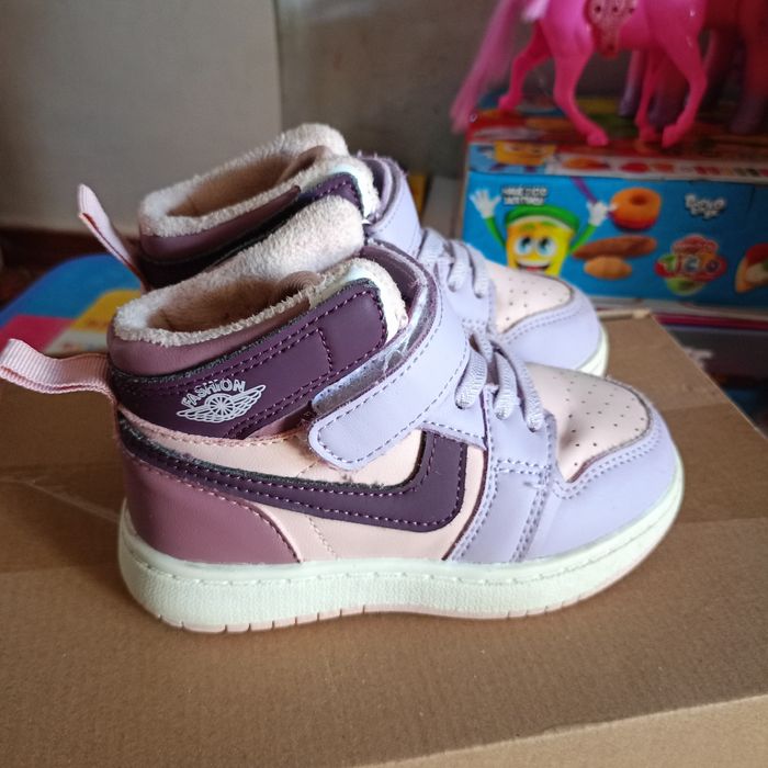 Хайтопи для дівчинки