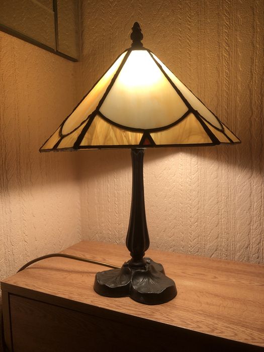 Lampka witrażowa Tiffany