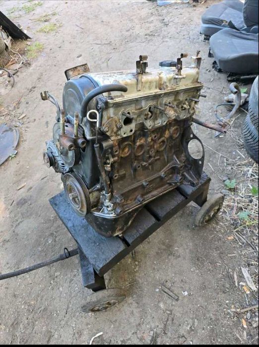 Двигатель Mitsubishi 4G13 CA1A 1.3L  12v Colt 92-96
